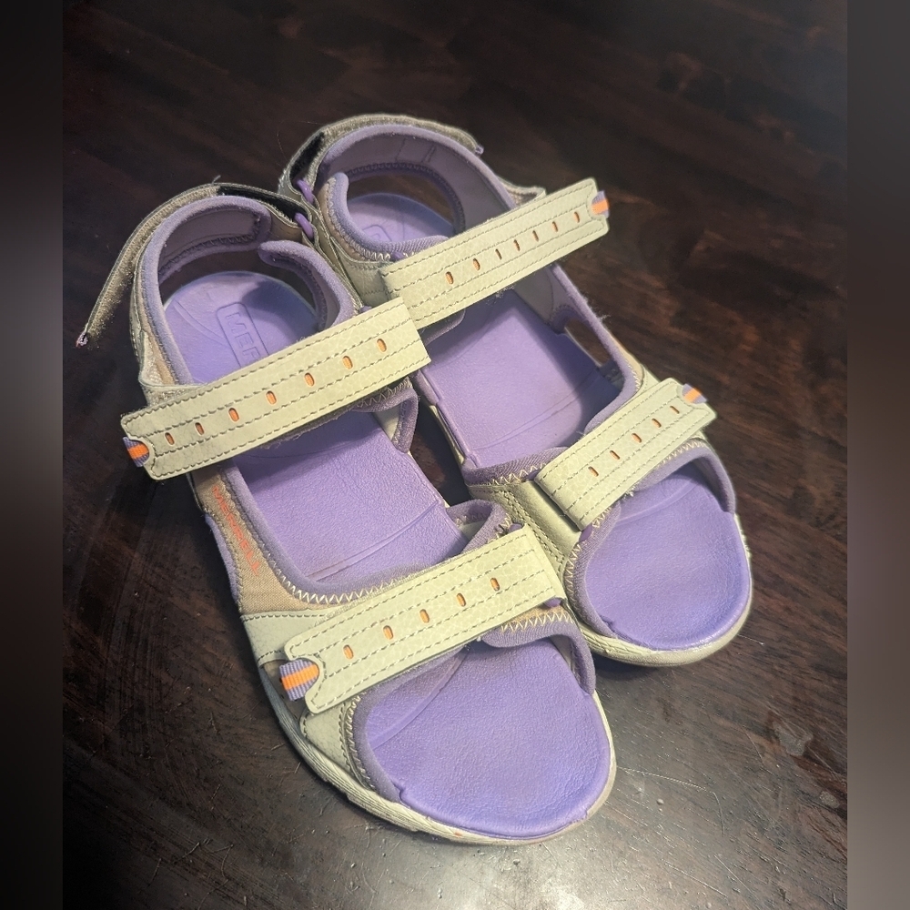 Merrell Women's Trail Sandals with Back Strap.  Size 6.  Purple/Grey/Pink
